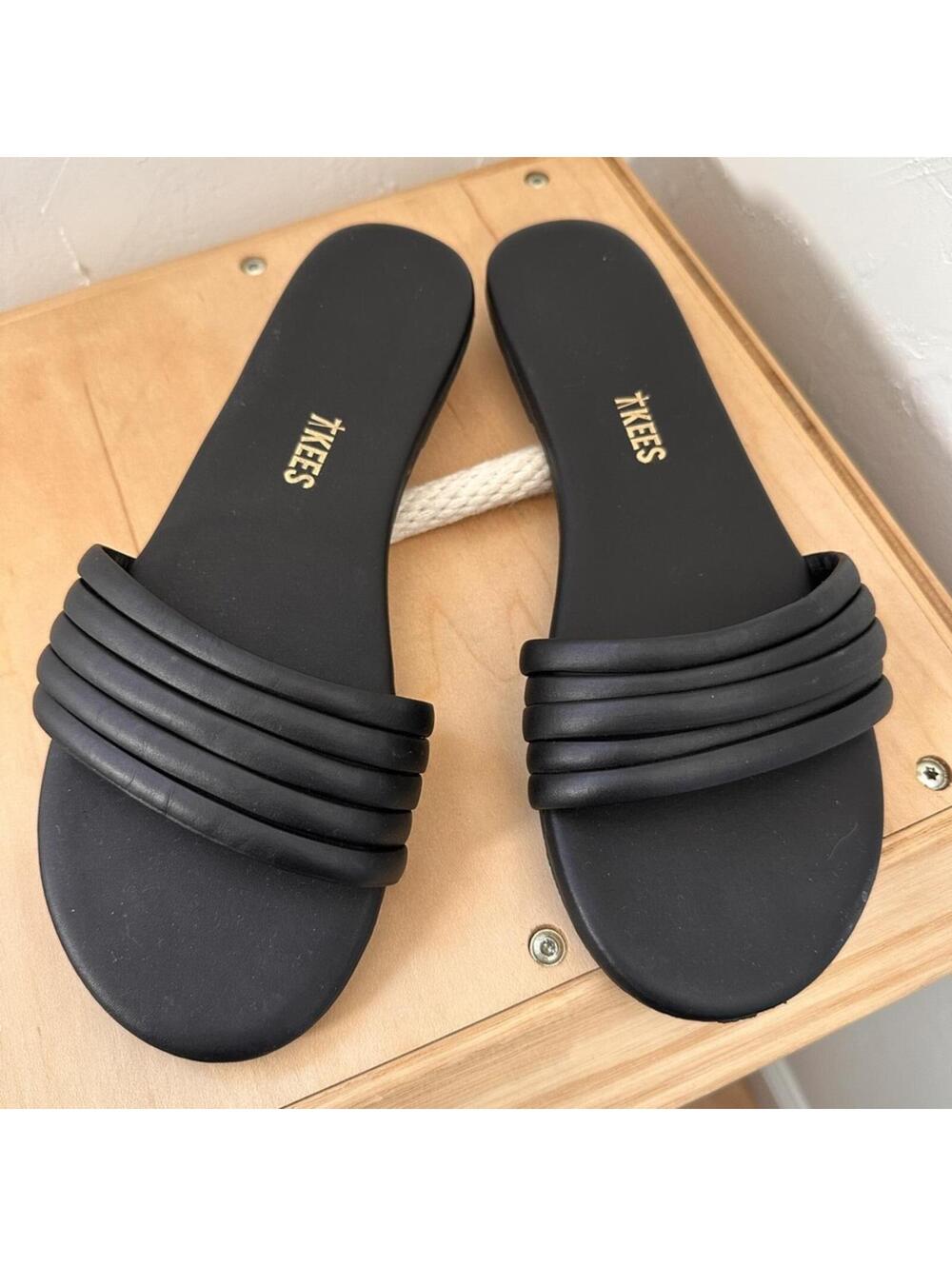 TKEES Serena | Size 8